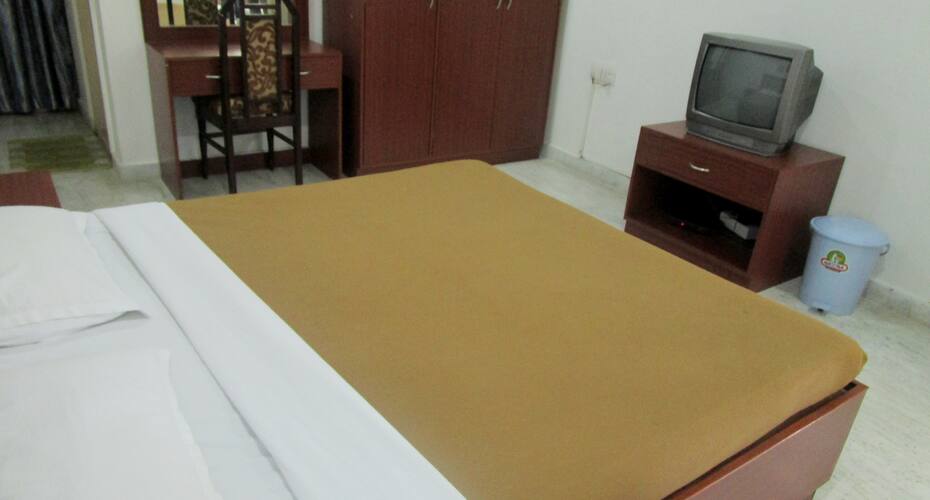 Hotel Pearl City, Hyderabad 1